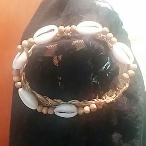 BEAD N SHELL Bracelet